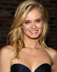 Sara Paxton